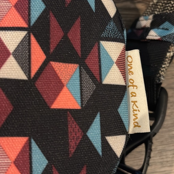 Kavu Sling Bag - Picture 8 of 9